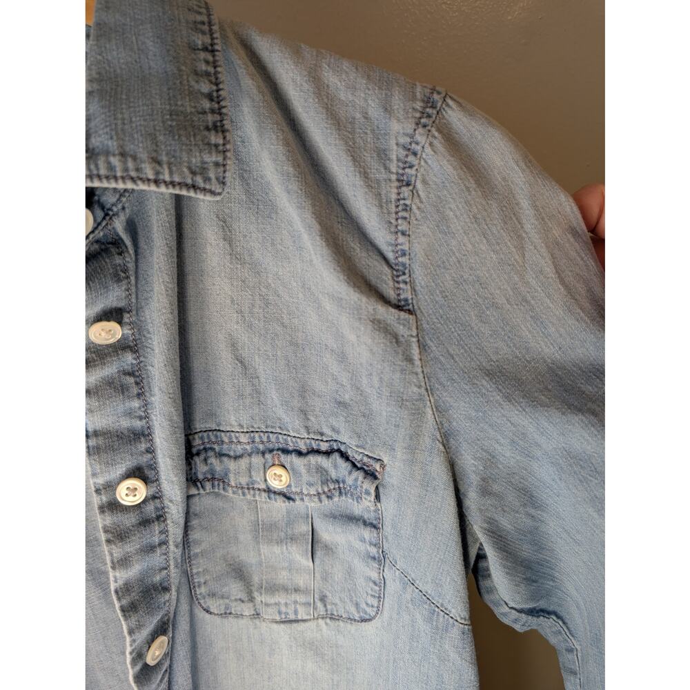 J.Crew Chambray Denim Shirt Light Blue Button Down Cotton Size 4 Preppy Classic - Picture 6 of 7